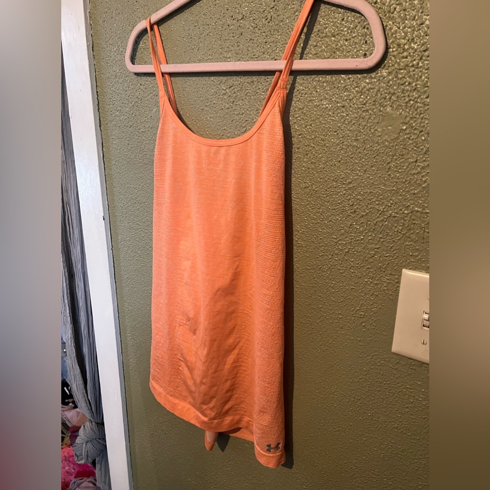 Under Armour Tank - Picture 3 of 3